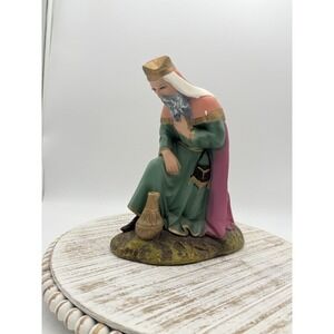 Vintage Plaster Chalkware Large Christmas Nativity Magi Kneeling 10-10.5" Nice